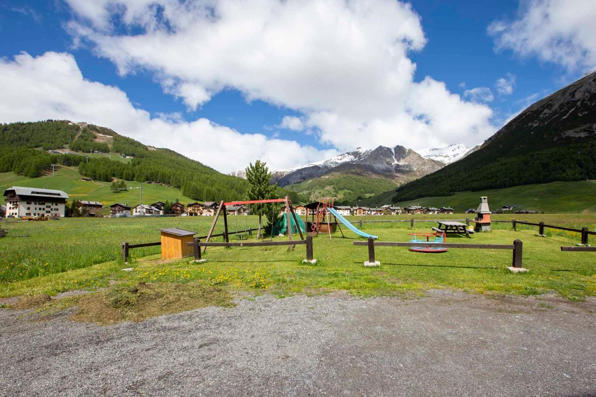 Residence Adele Livigno Exterior foto