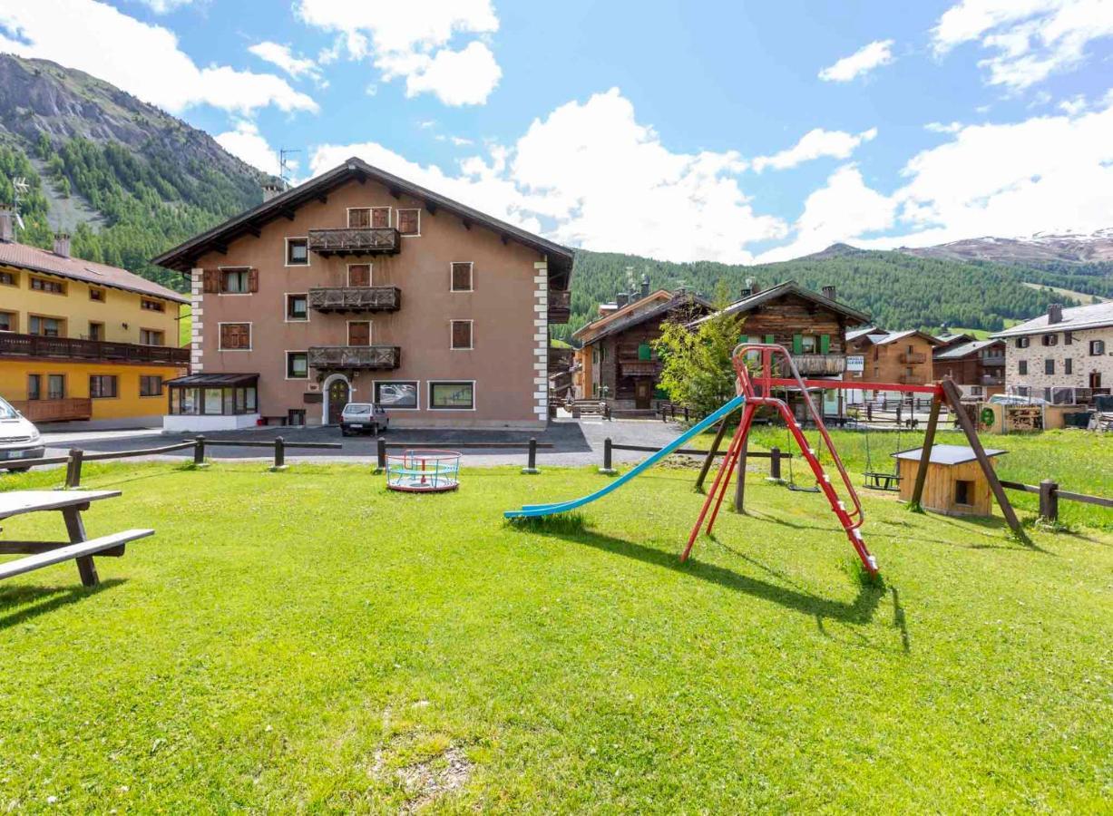 Residence Adele Livigno Exterior foto